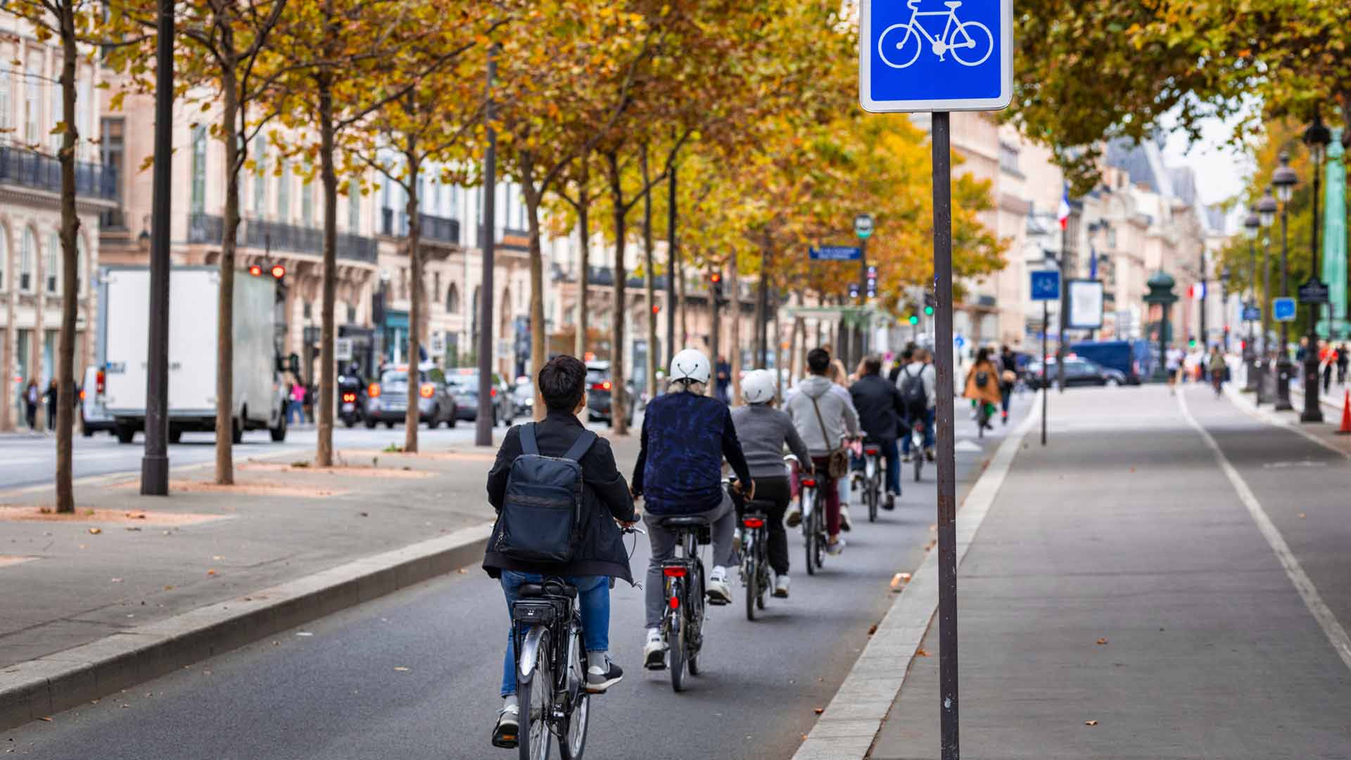 016_Cyclistes_AdobeStock_534461987_1920x1080