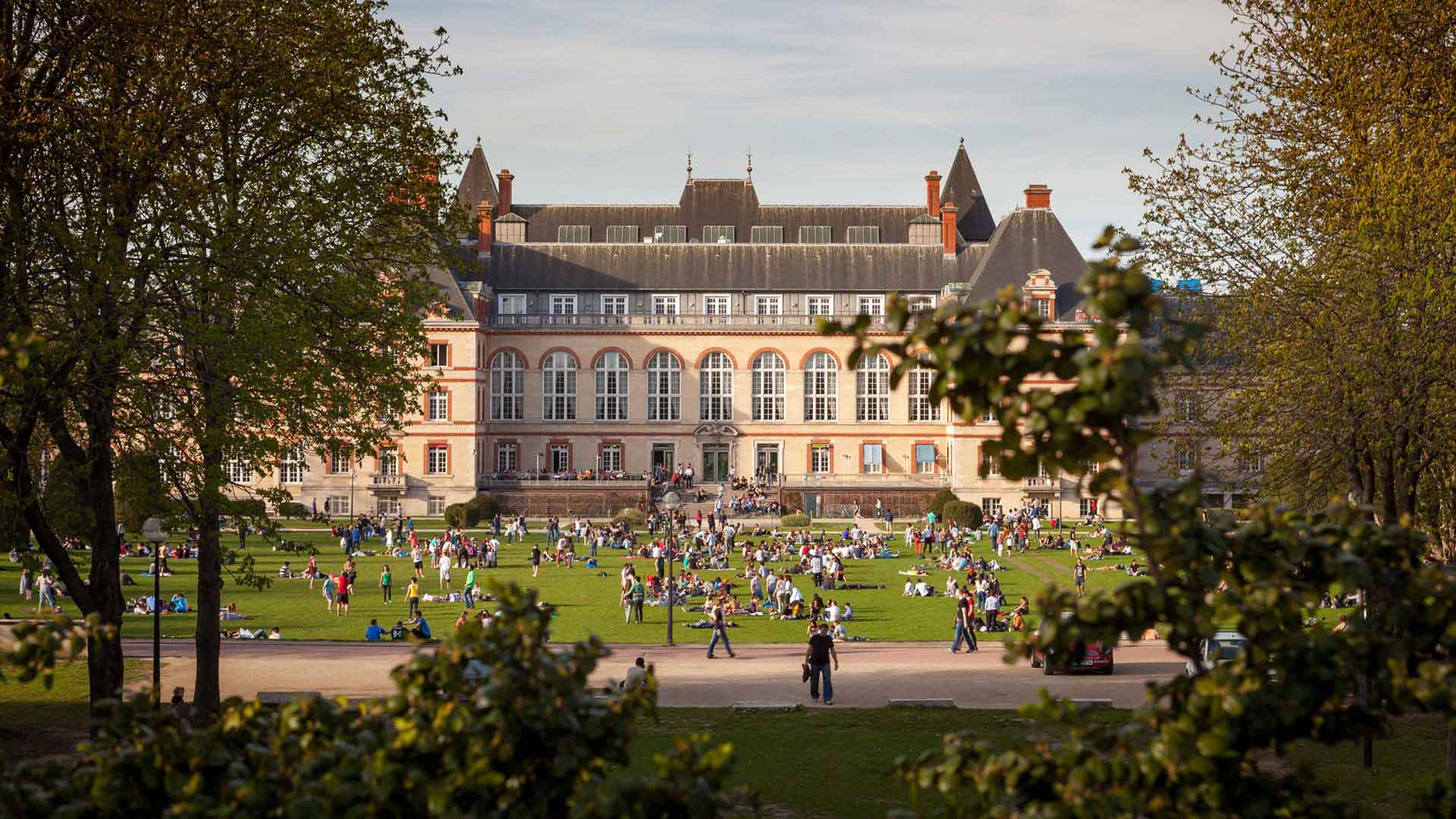 De regio Ile-de-France in 5 kerncijfers - © Cité universitaire - AdobeStock_52131090_1920_72dpi